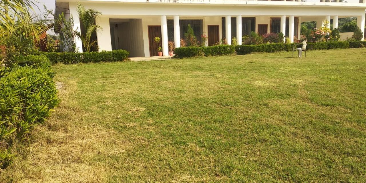Radha Rani Mahal Khajuraho Hotel Luaran gambar