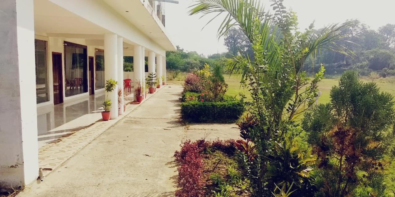 Radha Rani Mahal Khajuraho Hotel Luaran gambar