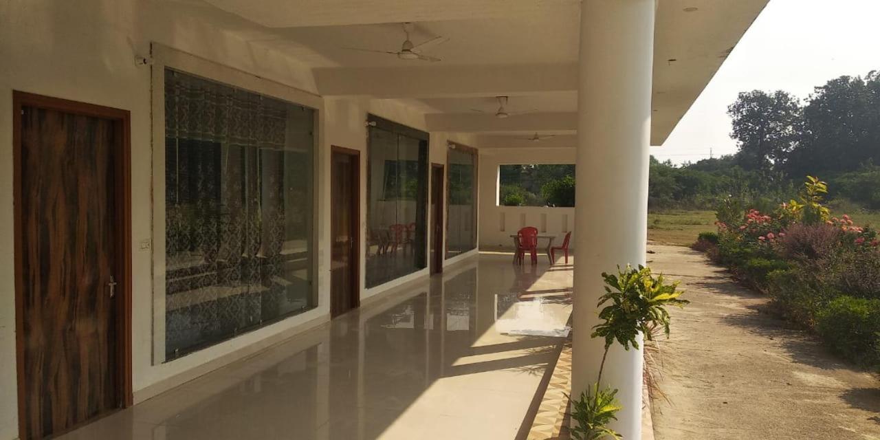 Radha Rani Mahal Khajuraho Hotel Luaran gambar