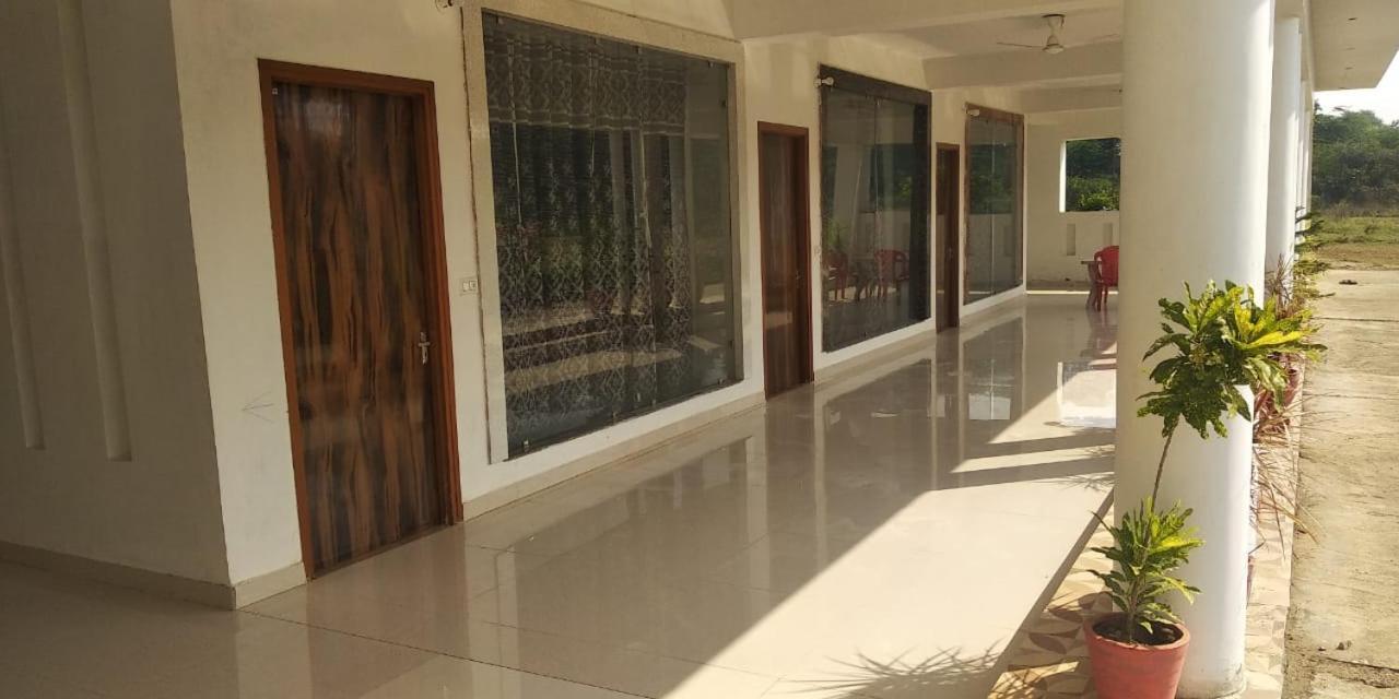 Radha Rani Mahal Khajuraho Hotel Luaran gambar