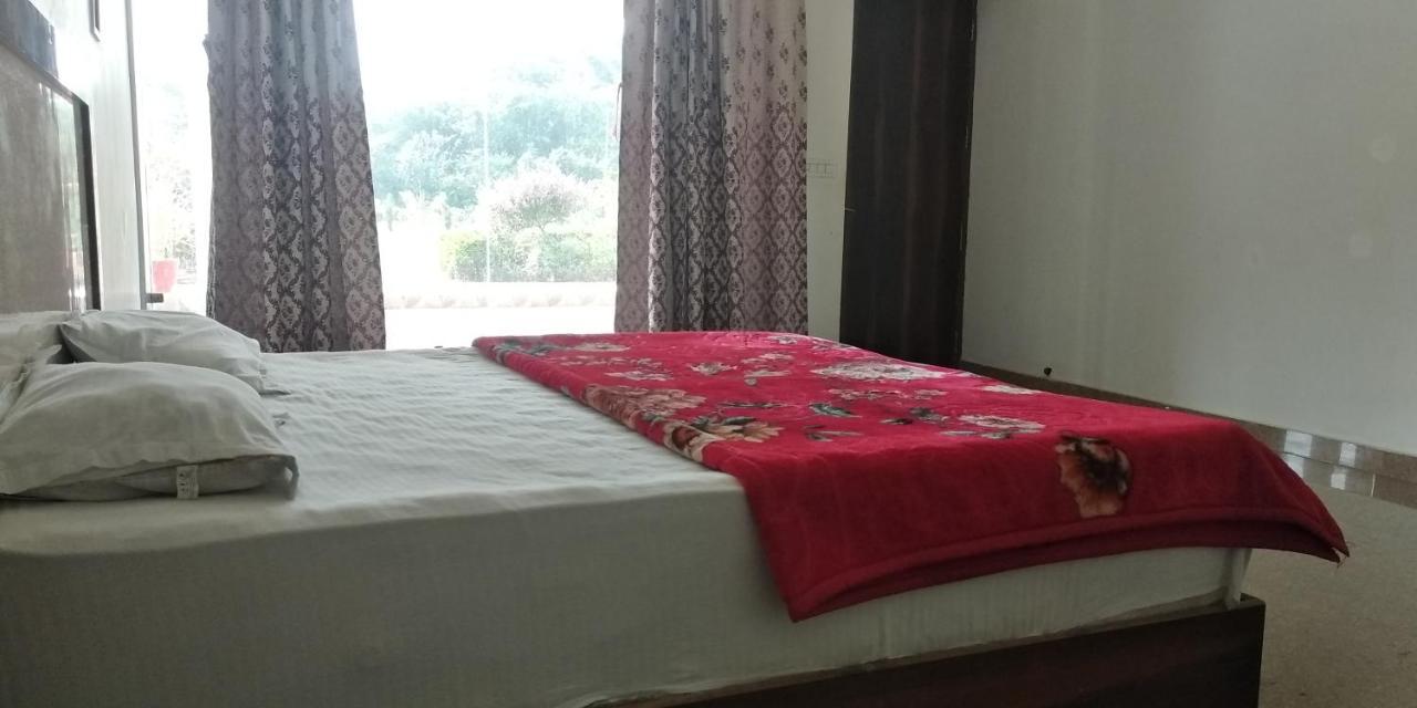 Radha Rani Mahal Khajuraho Hotel Luaran gambar