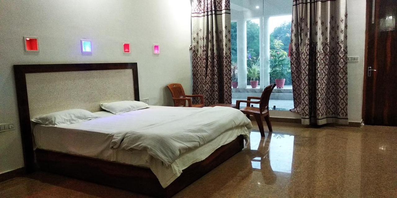 Radha Rani Mahal Khajuraho Hotel Luaran gambar